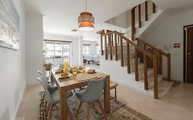Baleal Beachfront Duplex